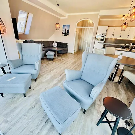 Lotsenhaus/meeresbrise Apartamento *